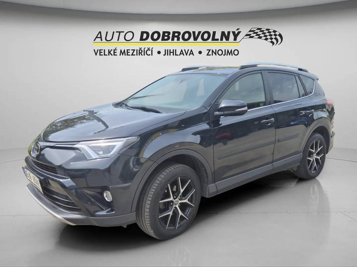 Toyota RAV4 2.0D MT6