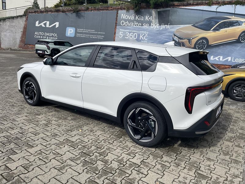Kia K4 (2026) 1,6T-GDi  EXCLUSIVE 7DCT - fotka 5 z 22