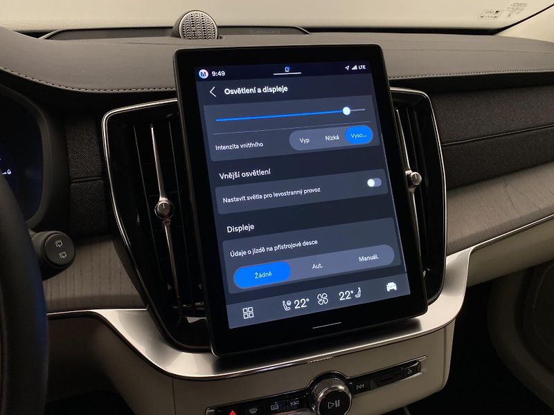 Volvo XC90 T8 AWD RECHARGE BRIGHT PLUS 7m - fotka 59 z 69