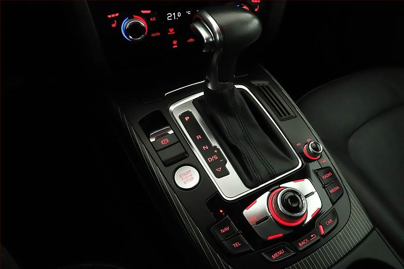 Audi A5 (2014) 2.0 TDI, 4X4, Automat, Kůže - fotka 12 z 19