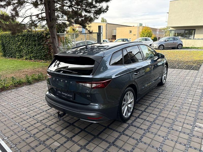 Škoda Enyaq iV60 Matrix LED Tažné - fotka 40 z 42