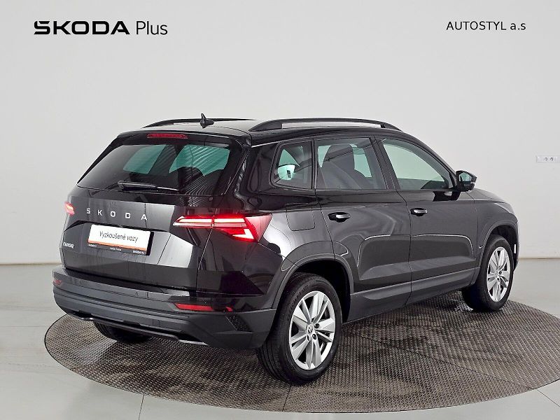 Škoda Karoq (2024) 1.5TSI 110kW DSG Selection - fotka 2 z 31