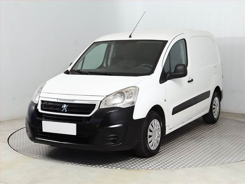 Peugeot Partner (2017) 1.6 HDi, ČR, 1Maj, DPH - fotka 2 z 12