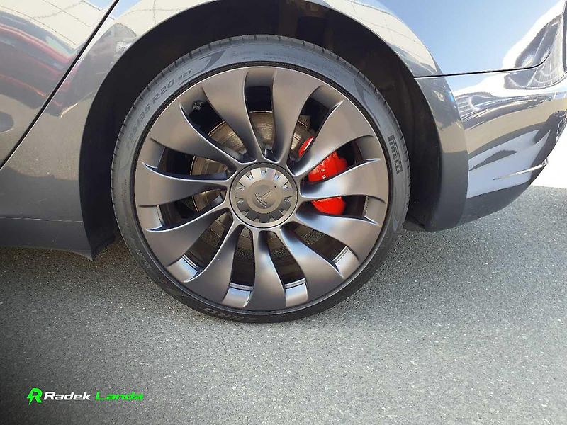 Tesla Model 3 (2023) Performance Dual Motor AWD - fotka 7 z 11