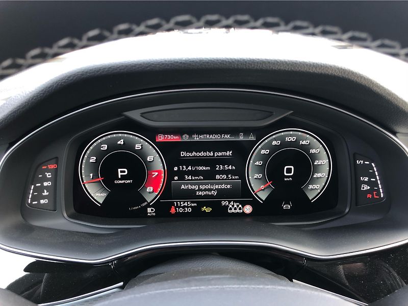 Audi SQ7 4.0 TFSI - fotka 19 z 30