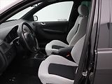 Škoda Fabia 1,9 TDI 96kW RS 2.Majitel - náhled 9