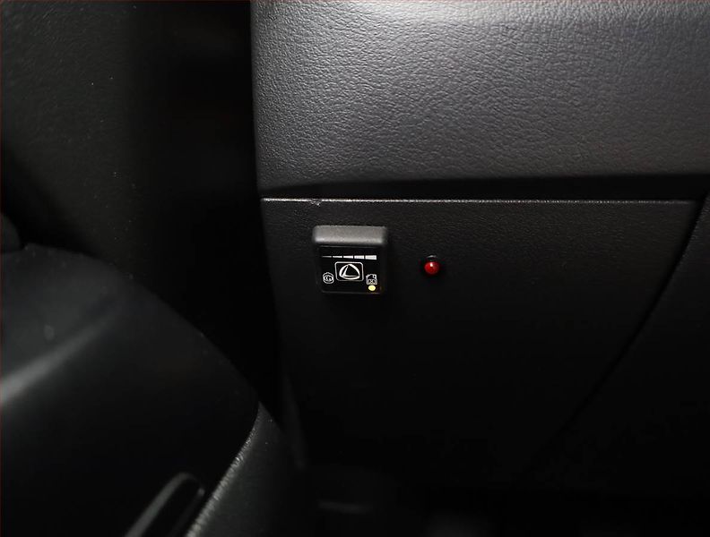 Jeep Compass (2012) 2.4, LPG, Serv.kniha - fotka 13 z 15