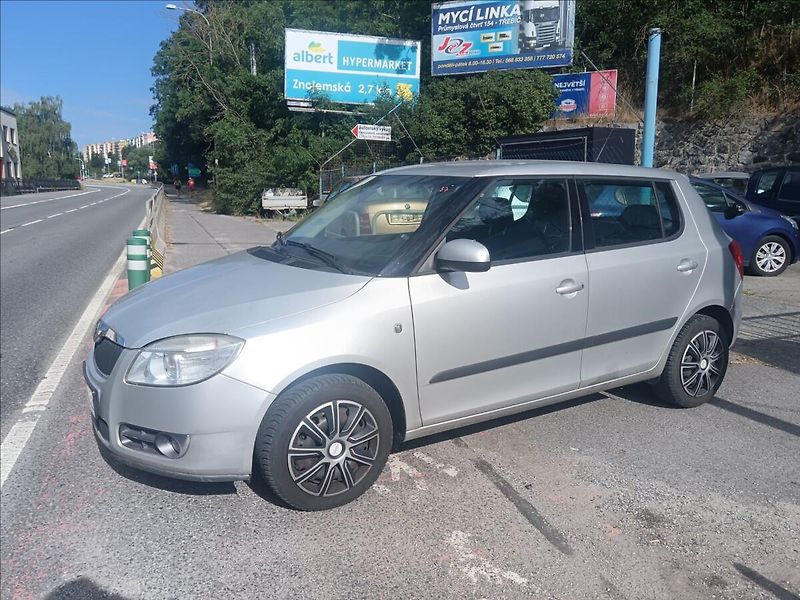 Škoda Fabia 1,4 i - fotka 5 z 21