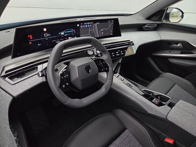 Peugeot 3008 (2026) ALLURE Hybrid 145 e-DCS6 - fotka 11 z 15