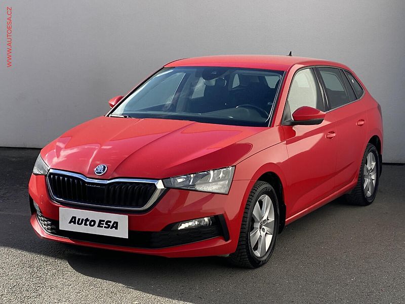 Škoda Scala (2020) 1.6 TDi, Ambition, DSG - fotka 3 z 17