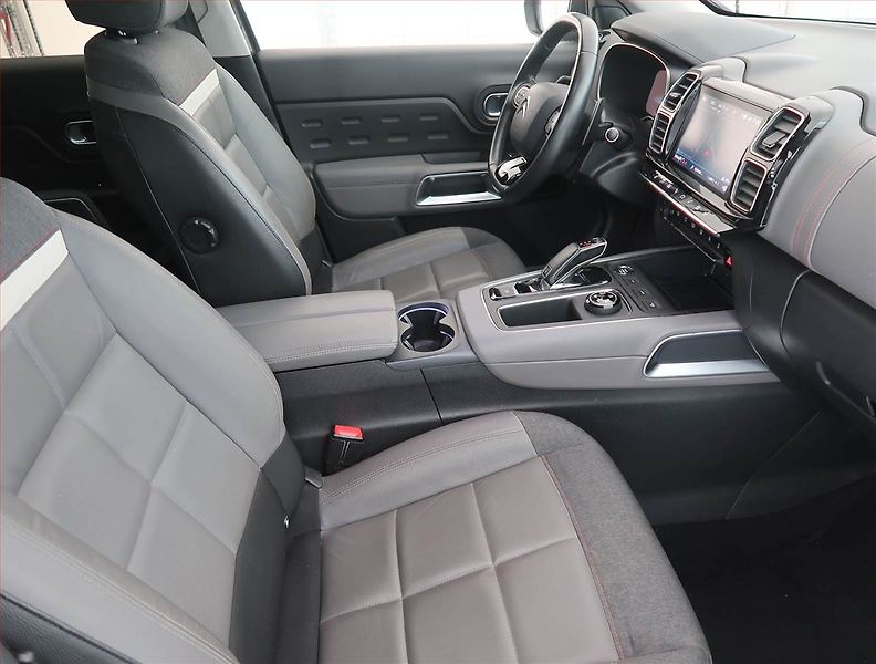 Citroën C5 Aircross (2019) BlueHDi 180, Automat - fotka 9 z 18