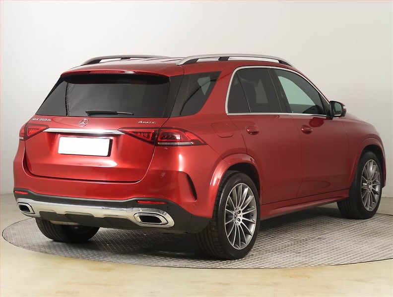 Mercedes-Benz GLE (2021) 350 de - fotka 5 z 26