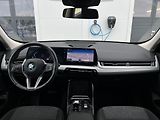 BMW X1 sDrive18i - náhled 6