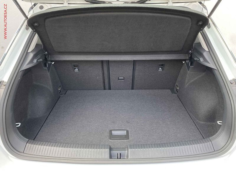 Volkswagen T-Roc (2021) 1.5 TSi, Comfortline, DSG - fotka 7 z 17