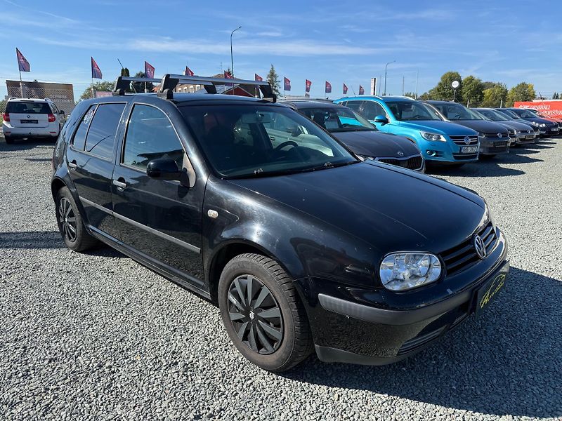 Volkswagen Golf 1.9 TDI OCEAN - fotka 1 z 13