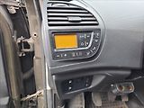 Citroën C4 Picasso 1,6 HDI 7 MÍST KOUPENO CZ - náhled 12