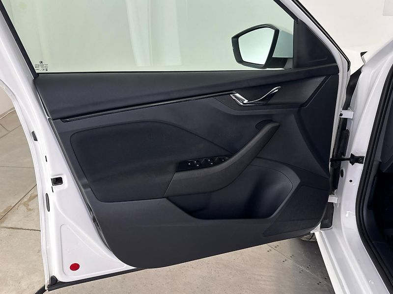Škoda Kamiq Ambition Fresh - fotka 13 z 28