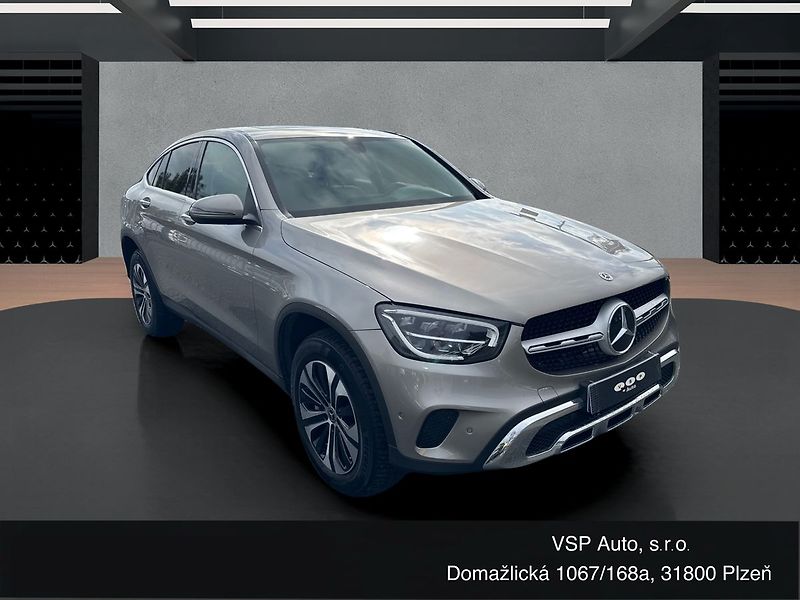 Mercedes-Benz GLC 300de 4MATIC Coupe - fotka 7 z 21