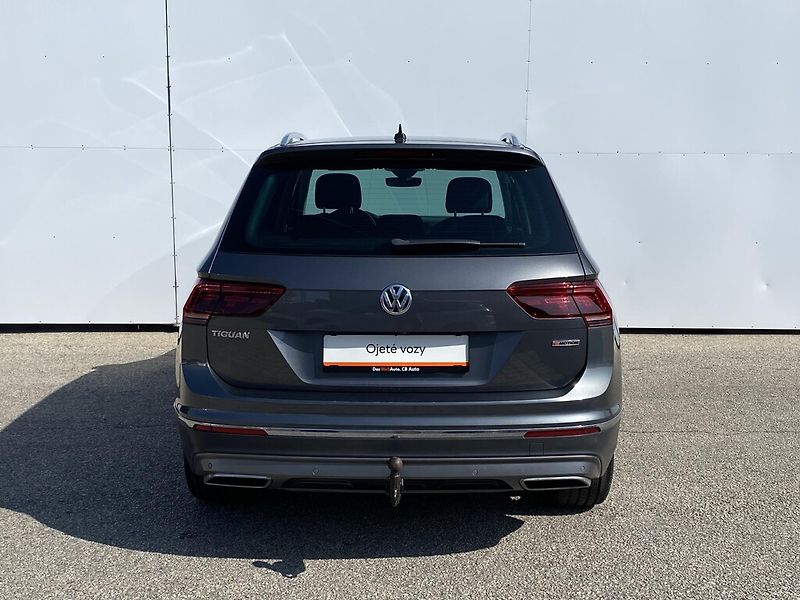 Volkswagen Tiguan 2,0 BiTDI 4Mot Highline DSG - fotka 6 z 27