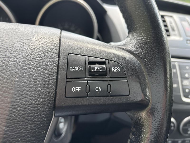 Mazda 5 2.0 Sports-Line 7 míst - fotka 27 z 30