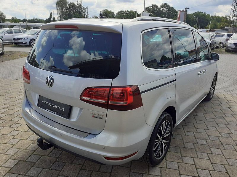Volkswagen Sharan (2017) 2.0 TDI 4X4 DSG 7 MÍST. - fotka 5 z 48