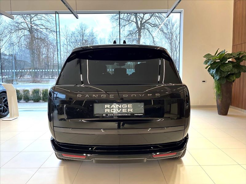 Land Rover Range Rover 3,0 SWB HSE D300 AWD - fotka 5 z 18