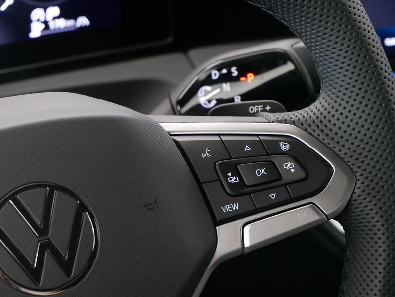 Volkswagen Tiguan - fotka 15 z 25