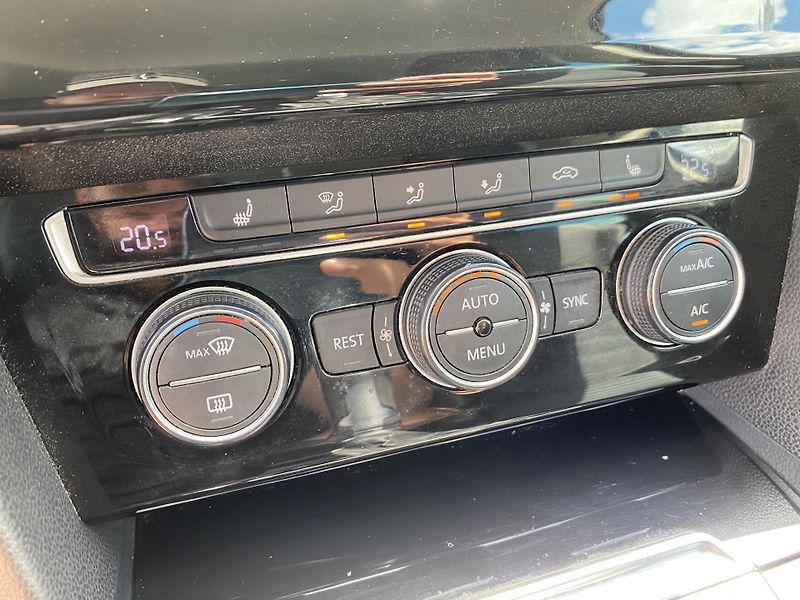 Volkswagen Passat 2.0TDi 150PS DSG 113000TKM!!!! - fotka 149 z 152
