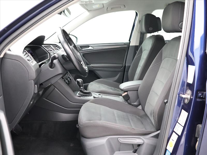 Volkswagen Tiguan 2,0 TDI 110kW 4M DSG Highline - fotka 12 z 28