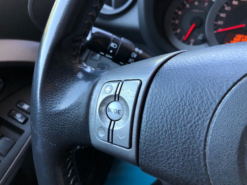 Toyota RAV4 (2007) 2.2 D-CAT, 4x4 - fotka 22 z 28