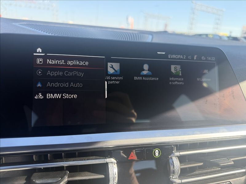 BMW Řada 3 2,0 330i, M-sport,X-drive,CZ, - fotka 23 z 33