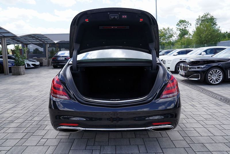 Mercedes-Benz Třídy S S560 Long 4Matic V8/470PS - fotka 11 z 34