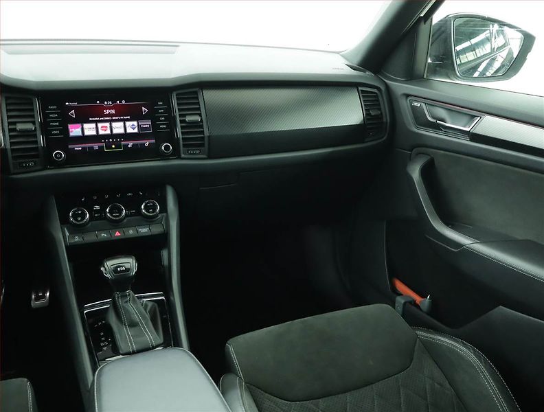 Škoda Kodiaq (2021) Sportline 1.5 TSI - fotka 8 z 18
