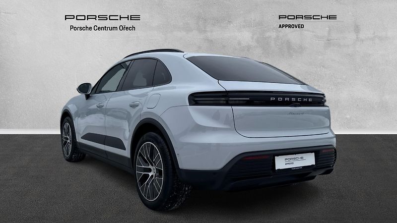 Porsche Macan 4 - fotka 8 z 25