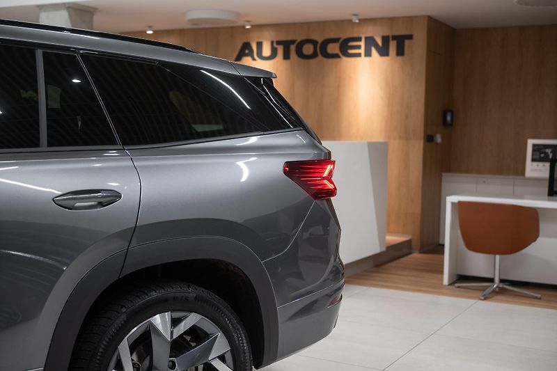 Škoda Kodiaq (2025) SPORTLINE 142 KW 4X4 1CZ - fotka 17 z 53