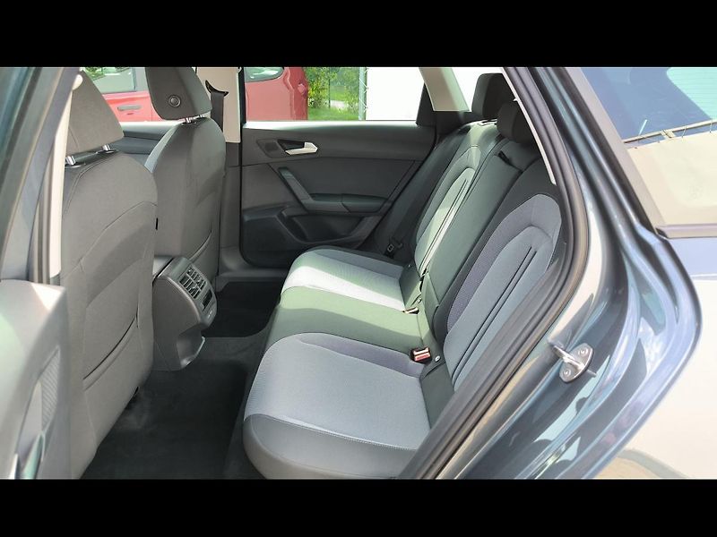 Seat Leon (2026) SP Style 1.5 TSI 115k 6M - fotka 11 z 33