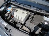 Volkswagen Touran 1,9 TDI 77kW DSG - náhled 24