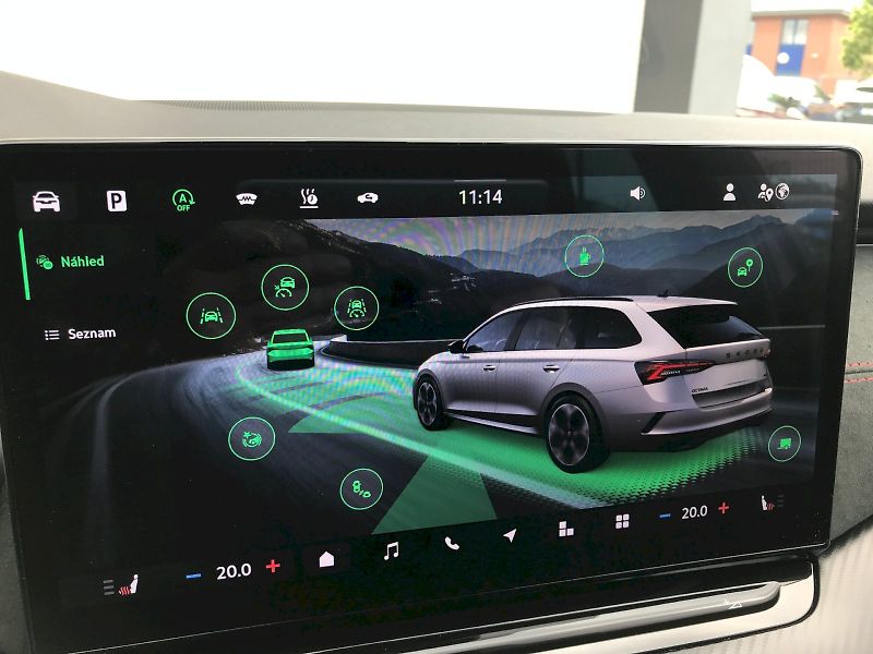 Škoda Octavia (2025) COMBI RS 2,0 TSI 195 KW 7-STUP - fotka 27 z 31
