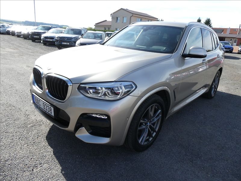 BMW X3 3,0 xDrive30d M-SPORT,2x kola - fotka 6 z 54