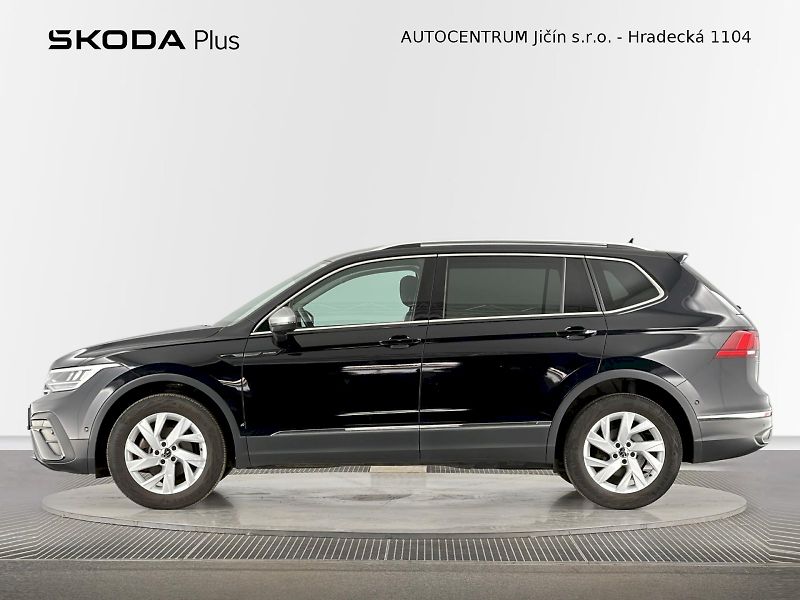 Volkswagen Tiguan Allspace (2022) Life 1.5 TSI 110kW - fotka 3 z 29