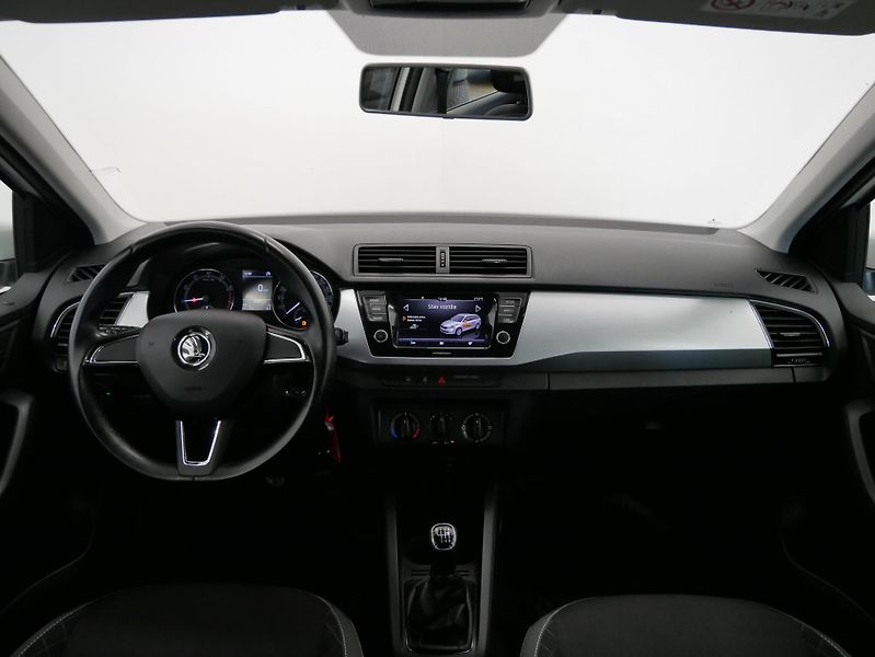 Škoda Fabia - fotka 5 z 26