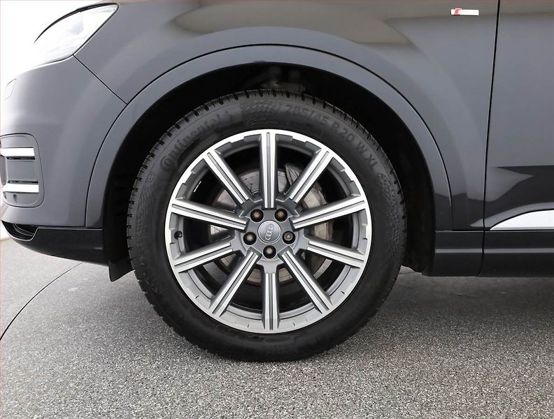 Audi Q7 (2019) S-Line 50 TDI - fotka 21 z 21