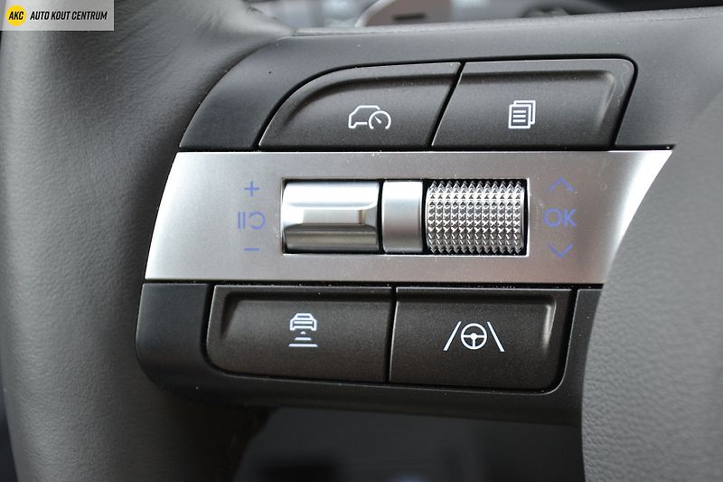 Hyundai Kona 1.0T-GDI DCT STYLE ECO TT - fotka 39 z 54