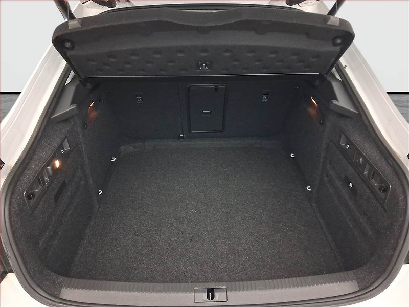 Škoda Superb (2016) Style 2.0 TDI, Serv.kniha - fotka 13 z 21
