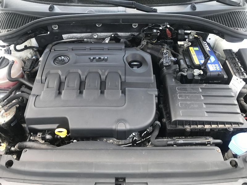 Škoda Octavia 1.6 TDI 66 ,KLIMA,TEMP.ČR,DPH - fotka 16 z 17