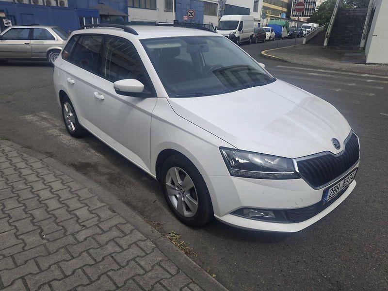 Škoda Fabia III kombi 1,0 TSi 2BH6974 - fotka 8 z 19
