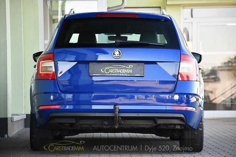 Škoda Octavia 1,6TDi STYLE - fotka 4 z 53