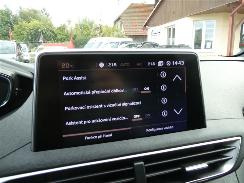 Peugeot 5008 1,6 133kW GT-line AT8,7.míst,D - fotka 36 z 50