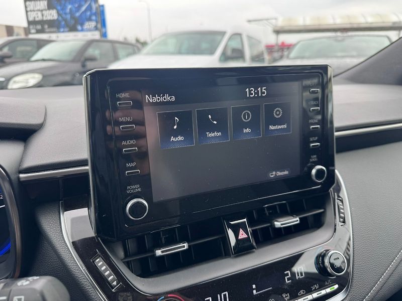 Toyota Corolla (2019) 1,2i 85KW TURBO SPOJKA 2. MAJ - fotka 31 z 50