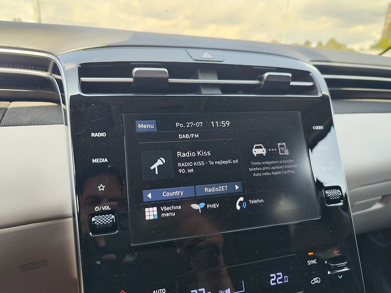Hyundai Tucson 1.6T-GDI/195kW Smart 4x4 PHEV - fotka 17 z 32